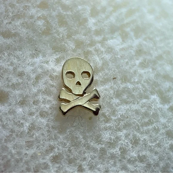 Junipurr Yellow Gold Skull Threadless End - Picture 6 of 8